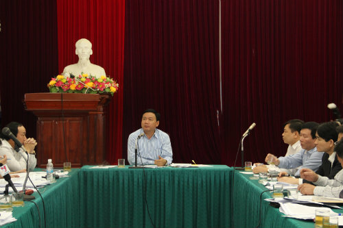 Bộ trưởng Dinh La Thăng chủ trong cuộc họp Dự thảo Nghị định về xử phạt vi phạm hành chính